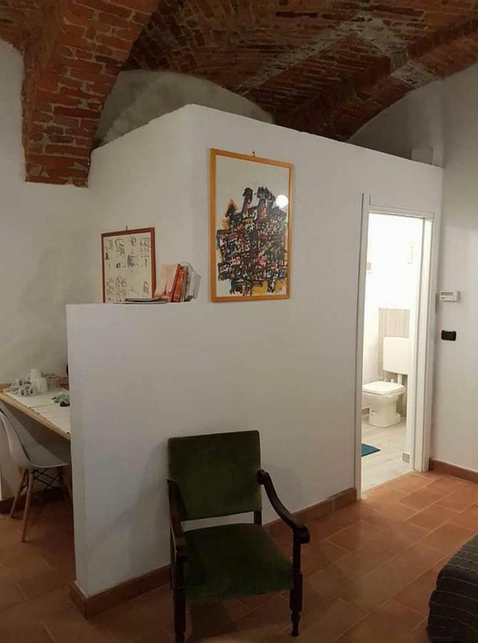 B&P La Gusteria Hotel Ivrea Buitenkant foto